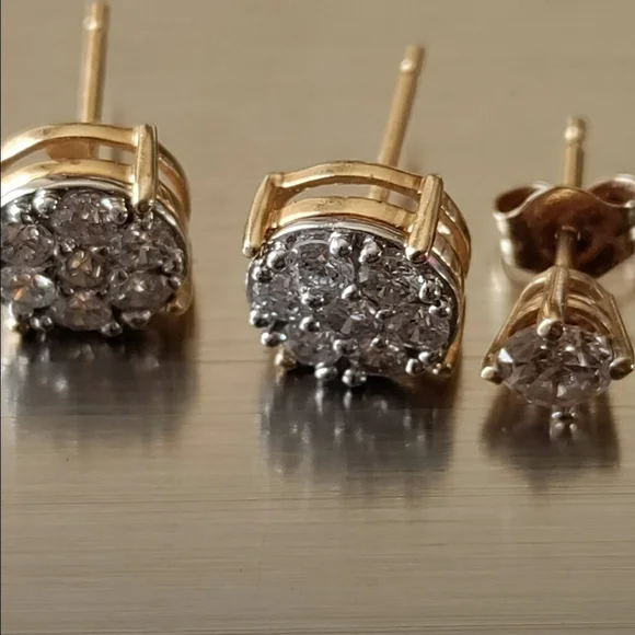 QVC Affinity 1/2 Ctw Diamond Stud Earrings -14k YG - Picture 3 of 11